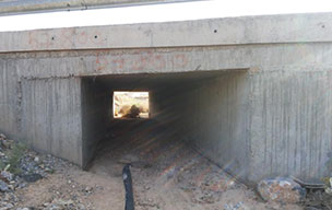 تعیین طول پل و آبرو - روش محاسبه طول آبروهای وزنی در پروژه‌های راهسازی و زیرسازی راه‌آهن